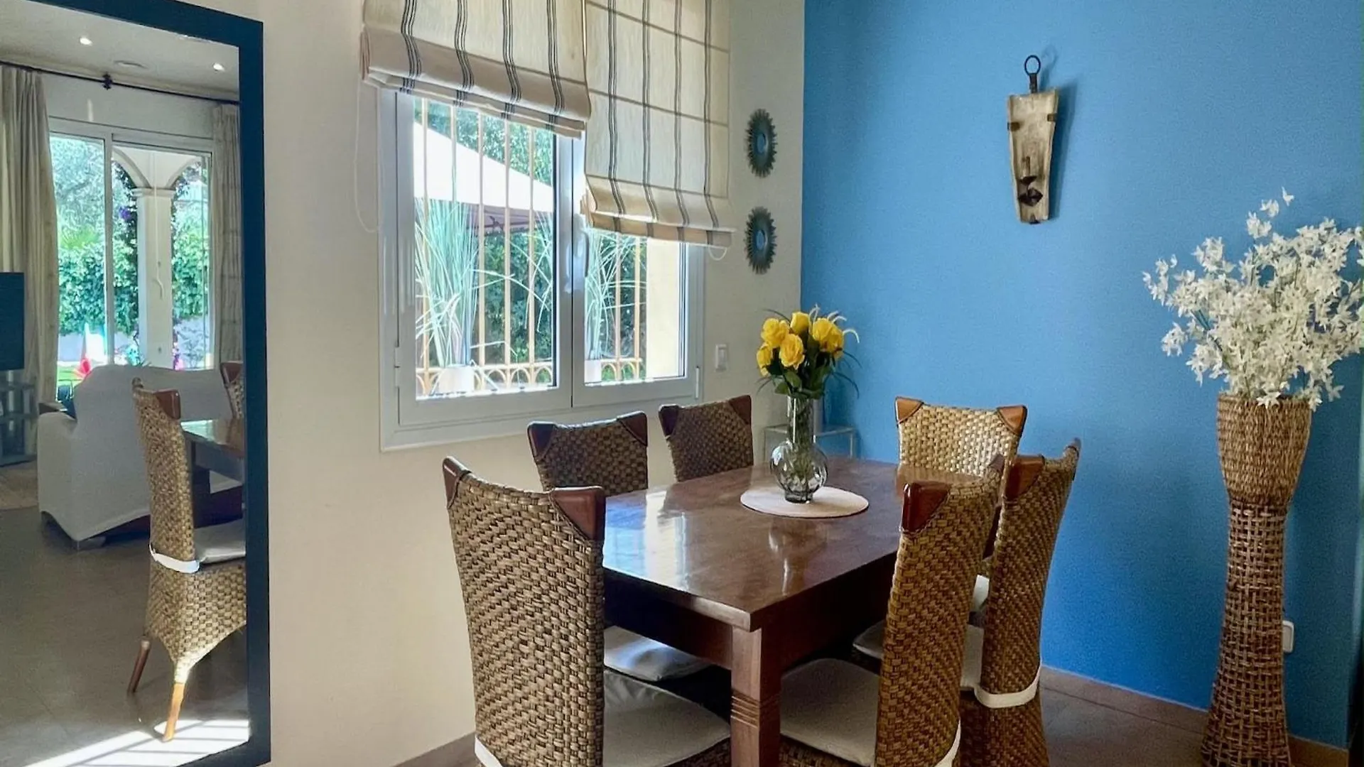 Villa Pineda For Seven People In Pals
