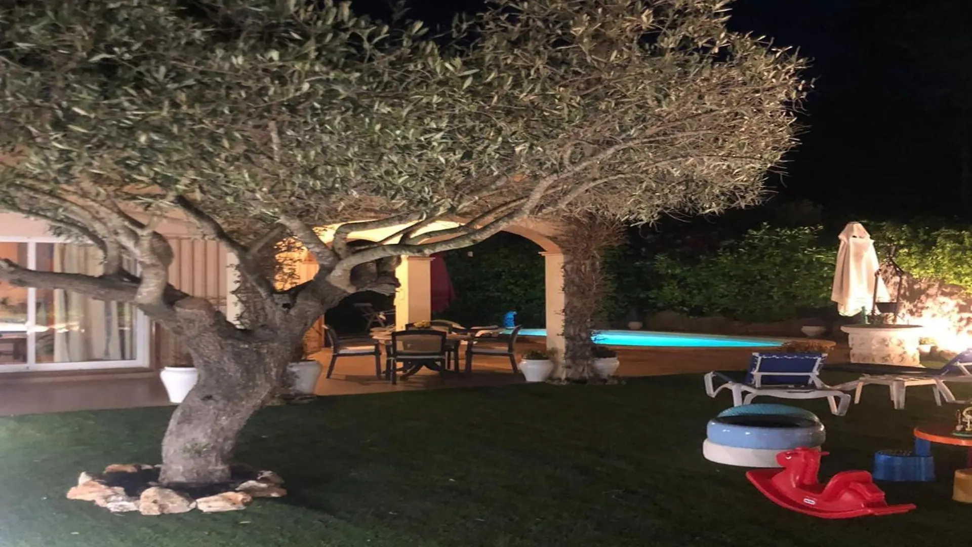Villa Pineda For Seven People In Pals